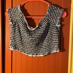 Gingham scrunched crop top